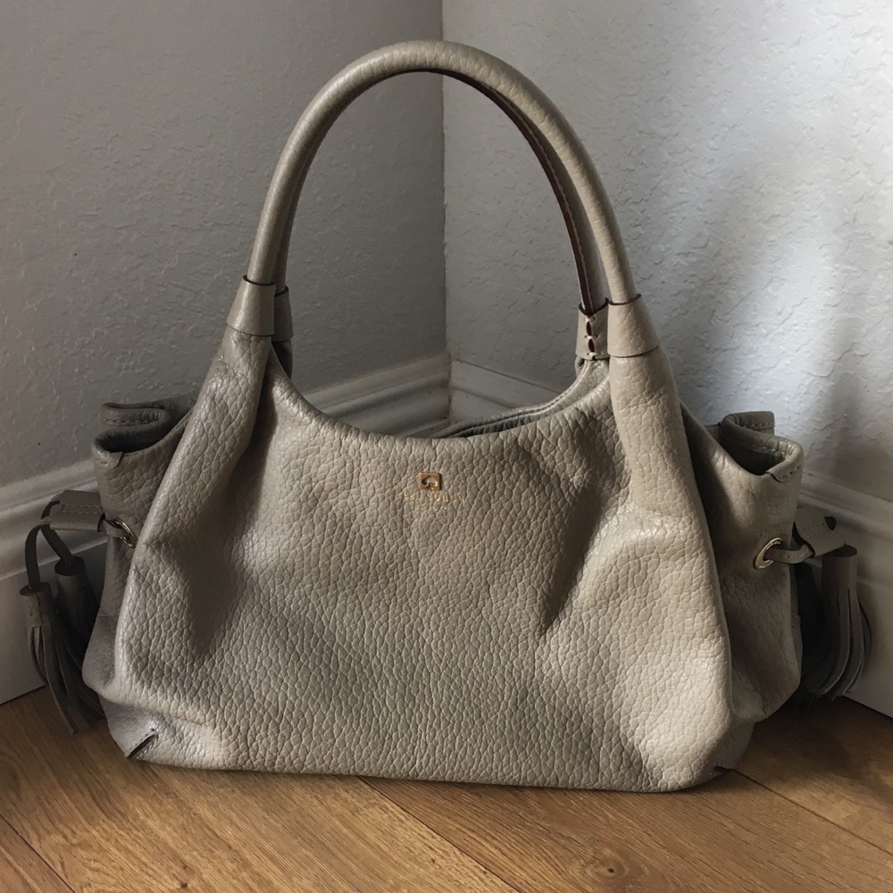 EUC Gray Kate Spade Purse